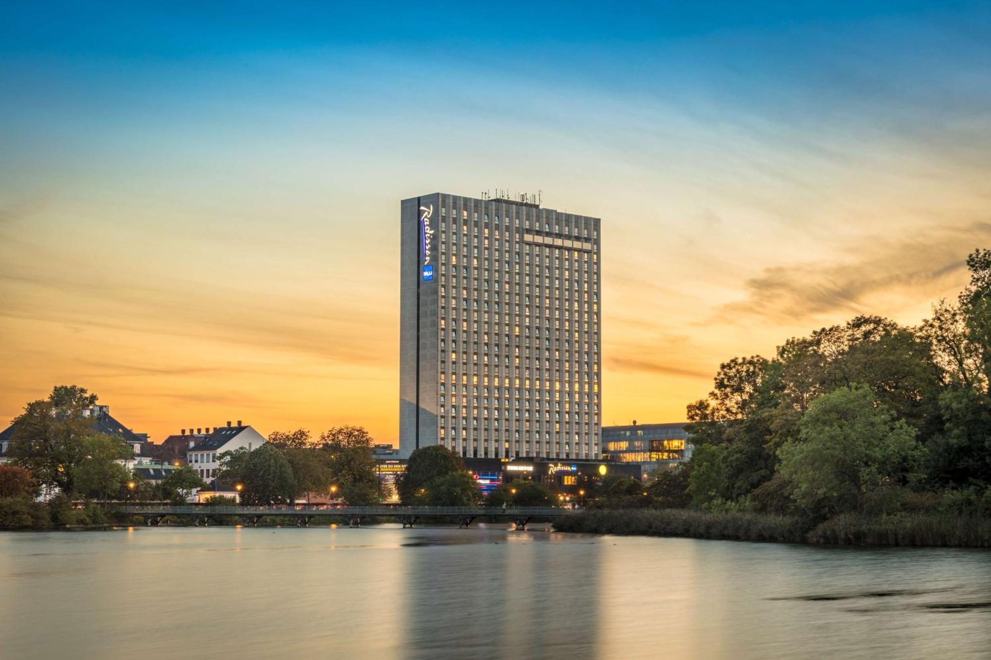 Radisson Blu Scandinavia Hotel, Kopenhagen Exterior foto